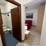 Porta Saragozza Apartment *