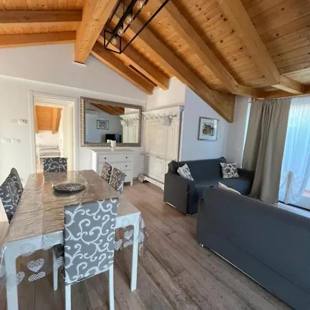 Porta Saragozza Apartment