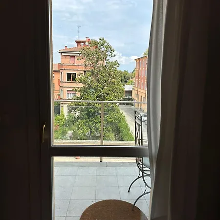 Porta Saragozza Apartment